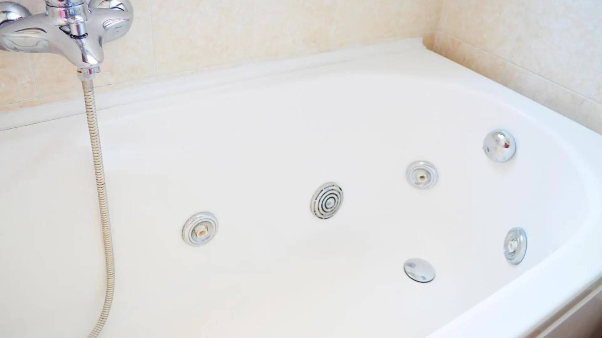 Il Pappagallo D'Oro A Rimini Apartment 0*,
