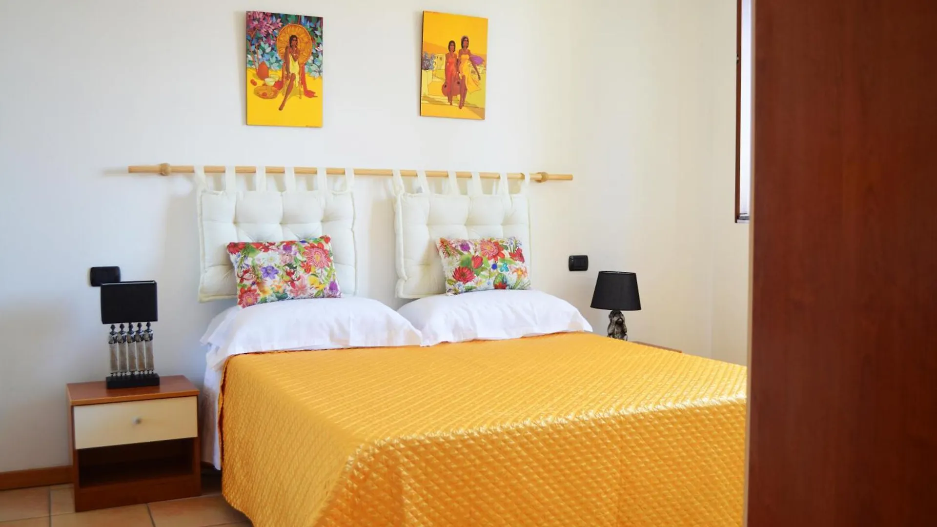 Il Pappagallo D'Oro A Rimini Apartment 0*,