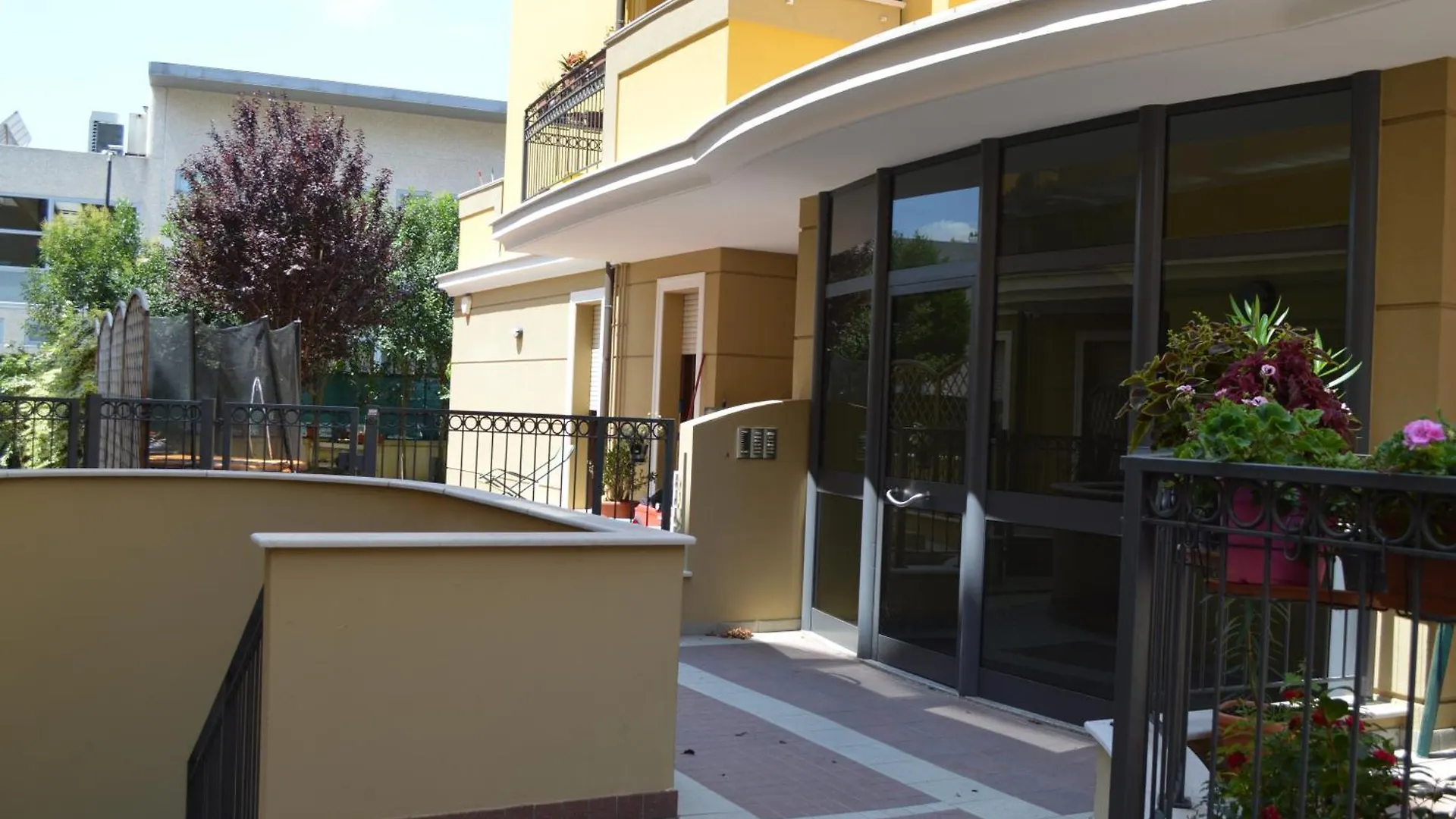 Il Pappagallo D'Oro A Rimini Apartment Italy